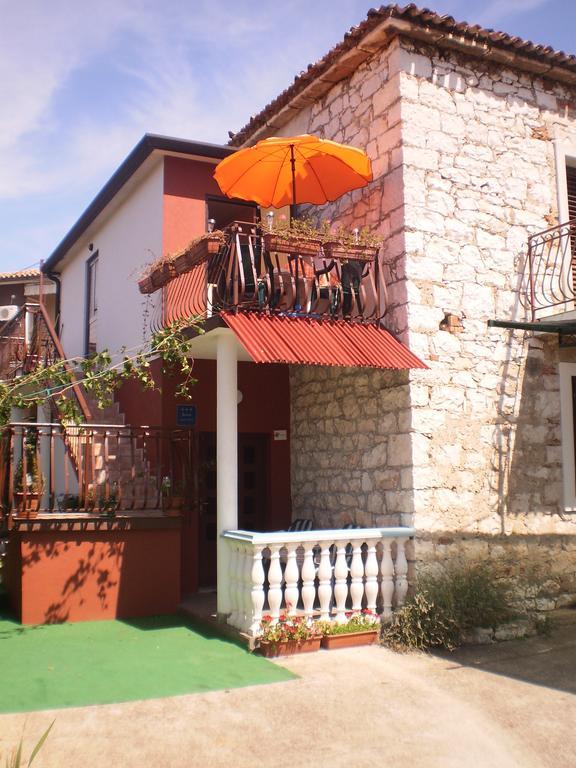 Apartments Katarina Umag Kültér fotó